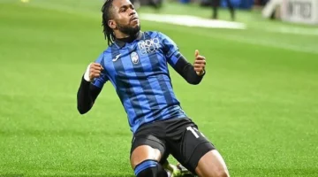 رسالة وداعية.. نجم أتالانتا لوكمان يثير الجدل حول مستقبله في الدوري الإيطالي